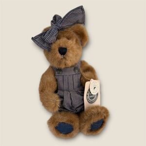 Vintage Boyds Bears "Sally Quignappel" Bear